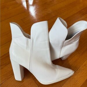 Elegant White Ankle Boots